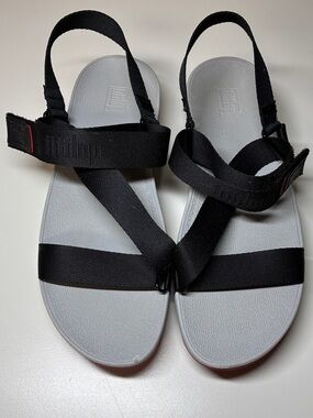 FitFlop Women's Surfa Back-Strap Sandals in Pewter Grey.